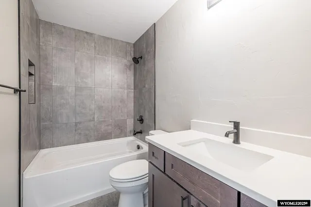 $680,000 | 2685 Berkshire Way, Casper, WY 82609