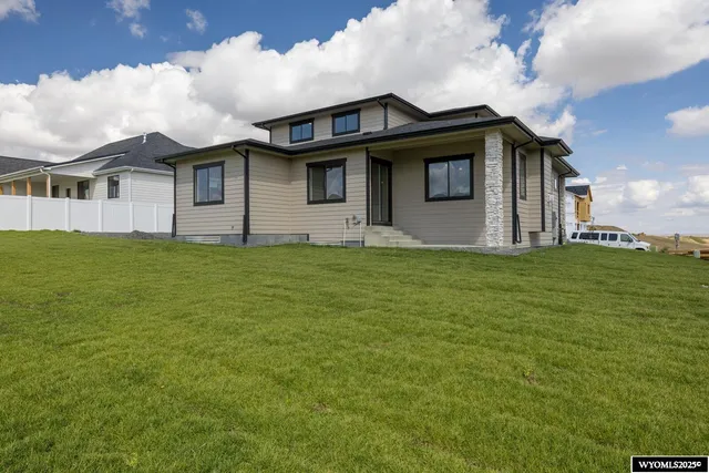 $680,000 | 2685 Berkshire Way, Casper, WY 82609