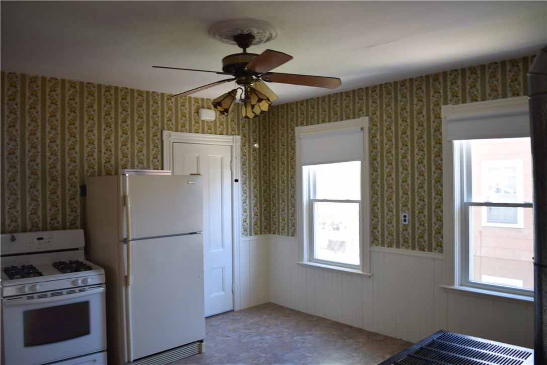 78 Appleton Avenue Pawtucket, RI 02860 - Photo 12 of 18 Unit 2 Kitchen