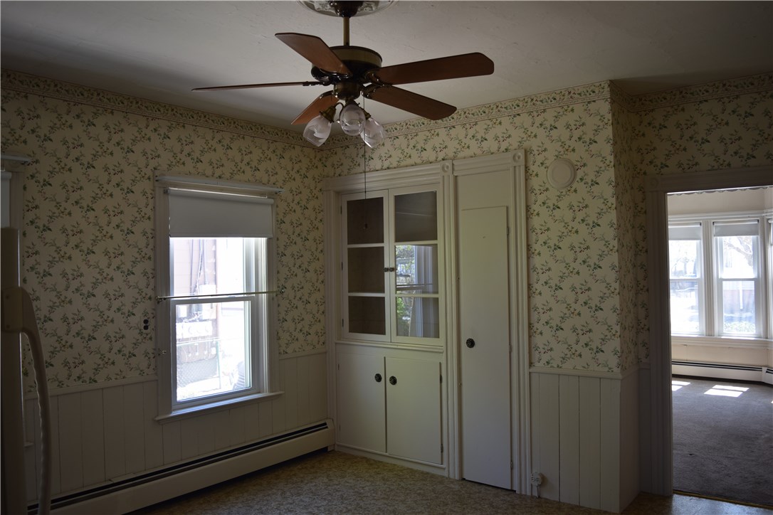 78 Appleton Avenue Pawtucket, RI 02860 - Photo 7 of 18 First floor/unit 1 Kitchen