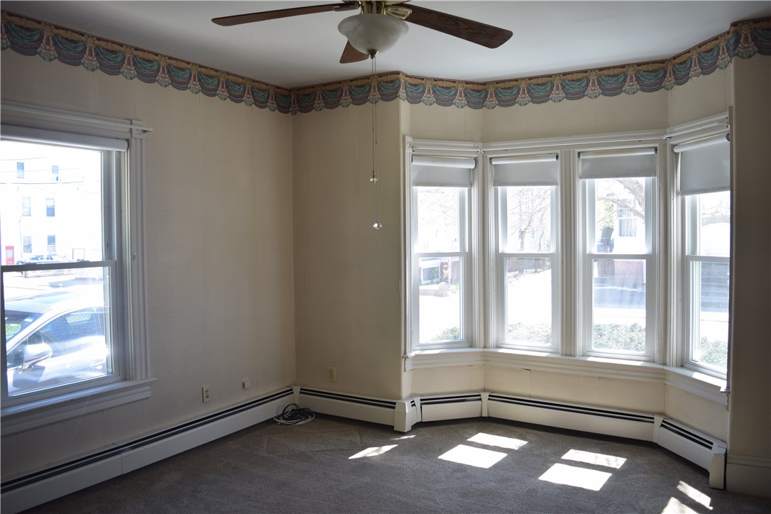 78 Appleton Avenue Pawtucket, RI 02860 - Photo 8 of 18 Unit 1 Living Room