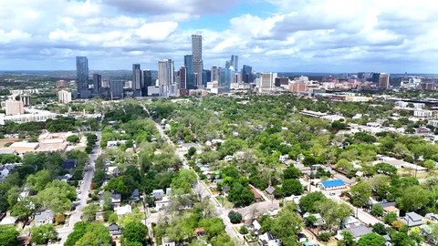 $625,000 | 1710 Holly Street, Austin, TX 78702