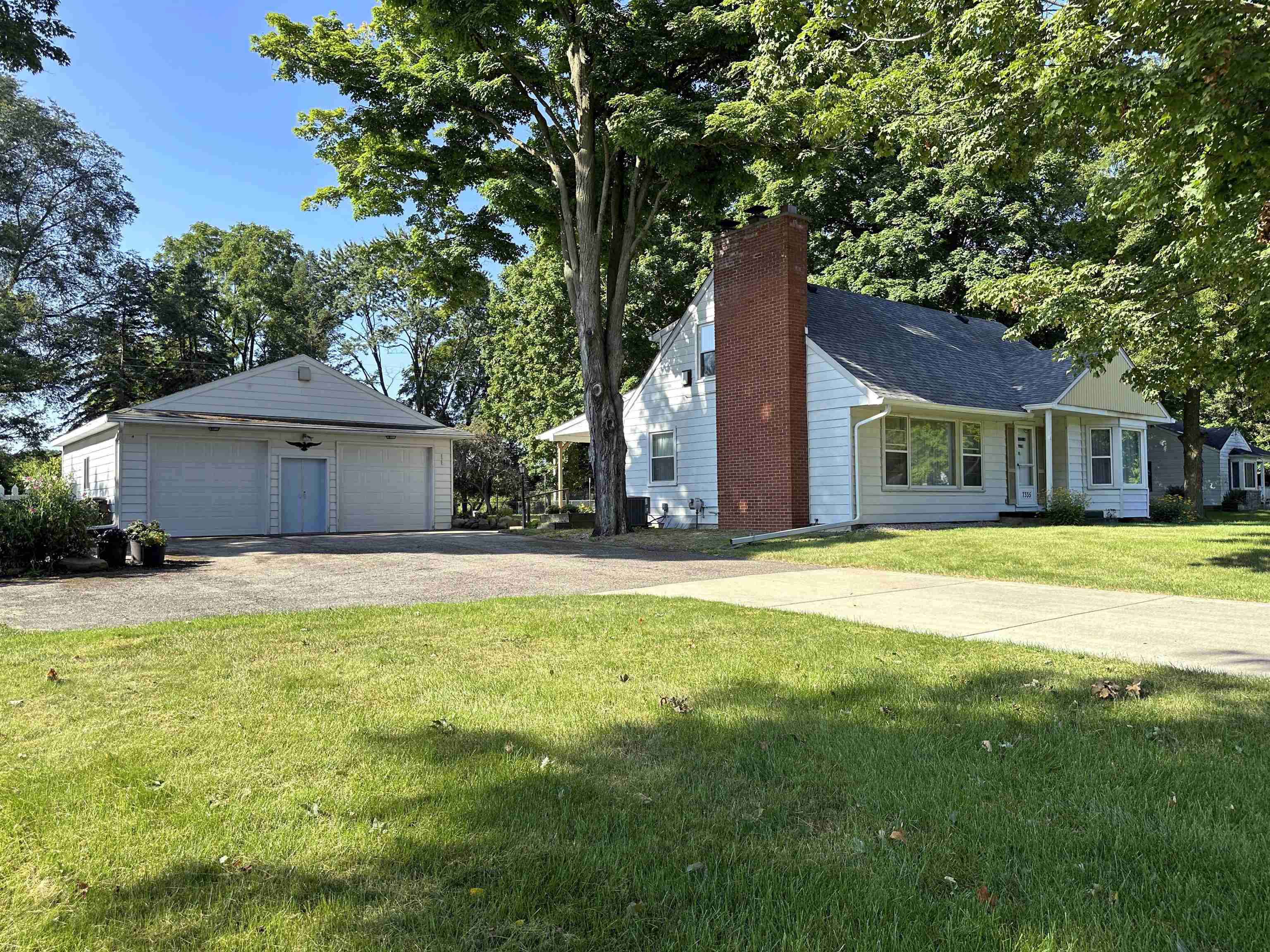 7335 Potter Road Flushing, MI 48433 - Photo 2 of 43 50151866-80e67f53-5871-491c-bb41-157de93c8371.JPG