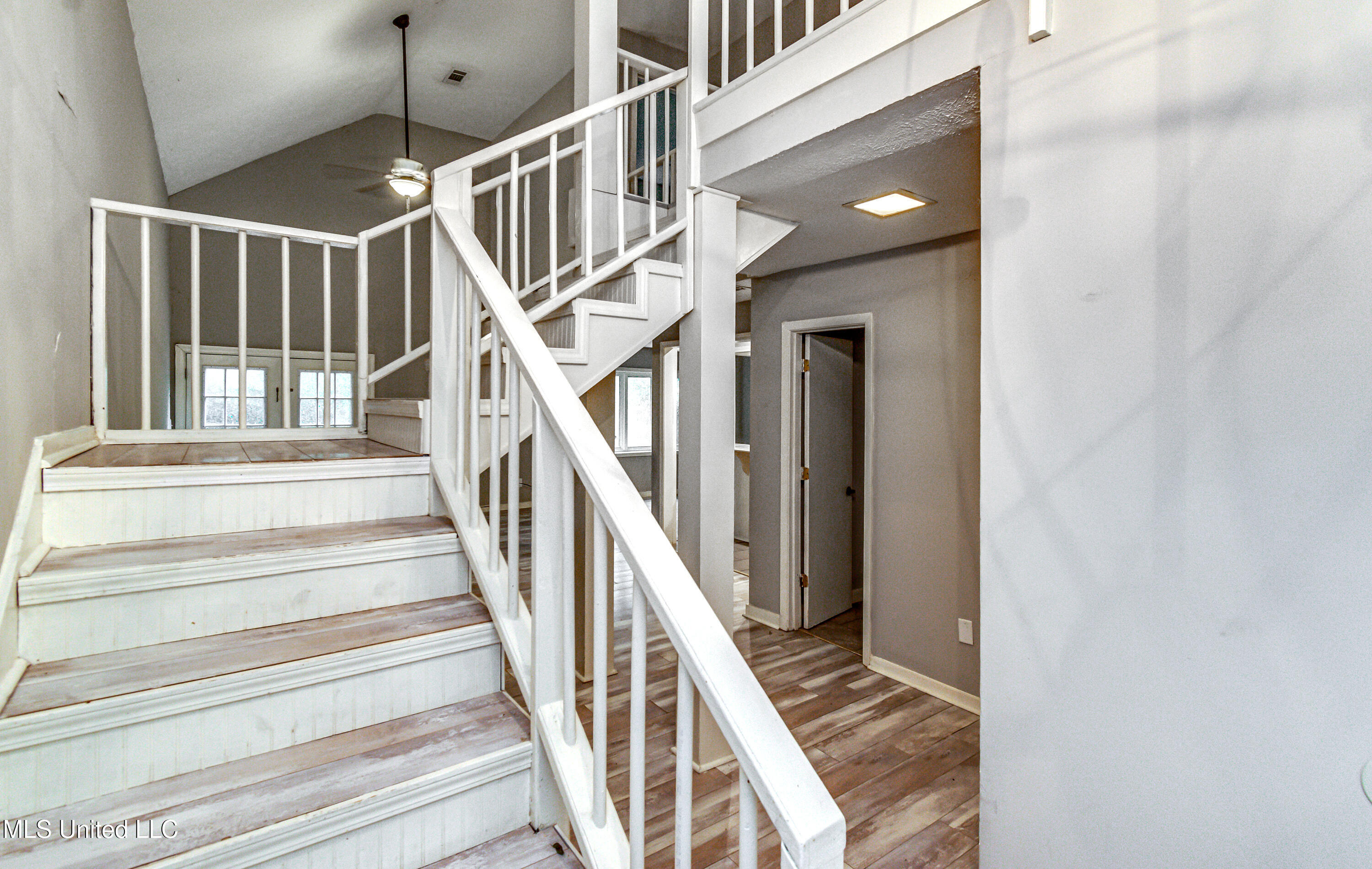 554 Woodland Hills Place Jackson, MS 39216 - Photo 15 of 50 554 Woodland Hills Pl-16