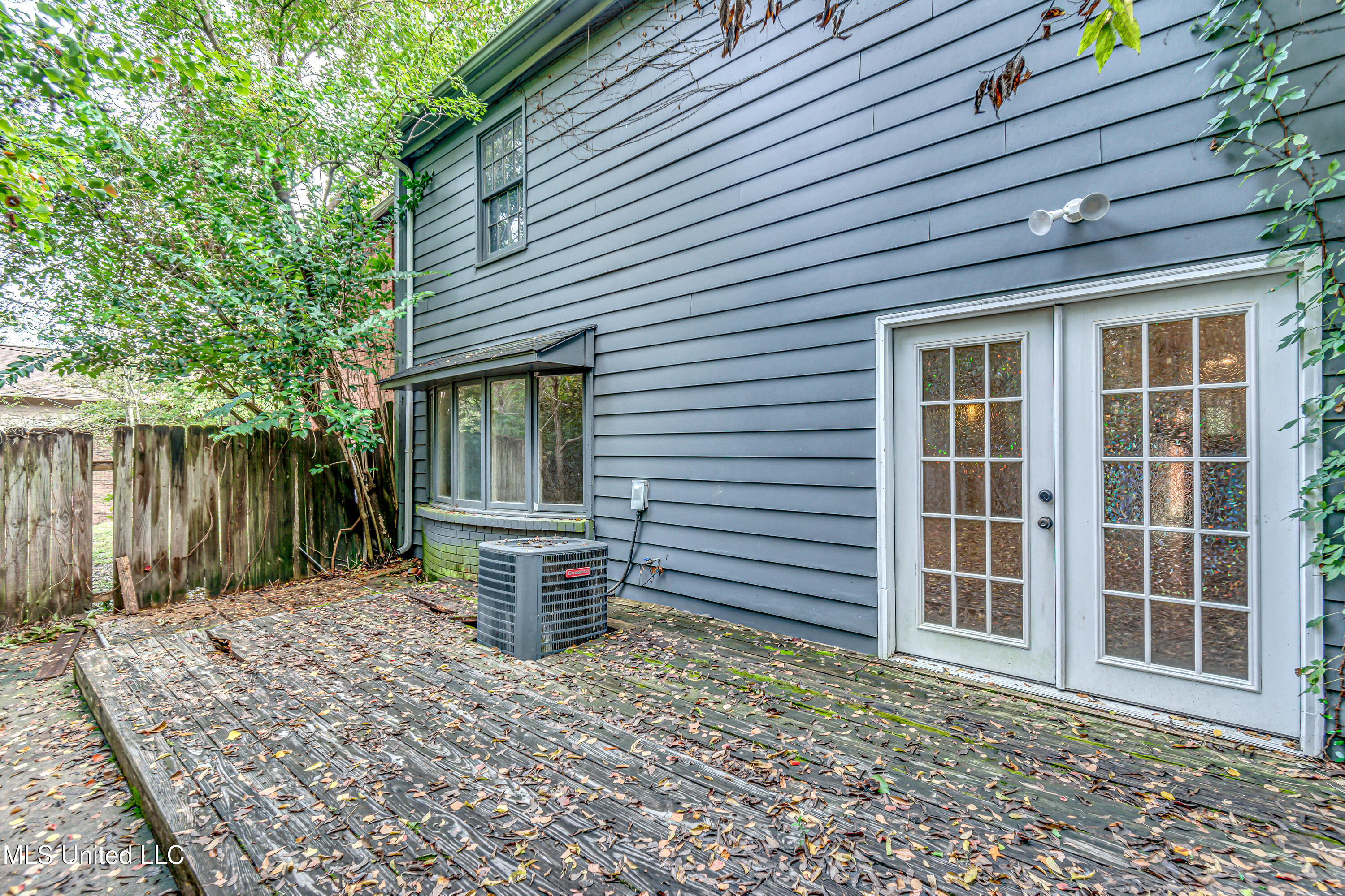 554 Woodland Hills Place Jackson, MS 39216 - Photo 7 of 50 554 Woodland Hills Pl-8