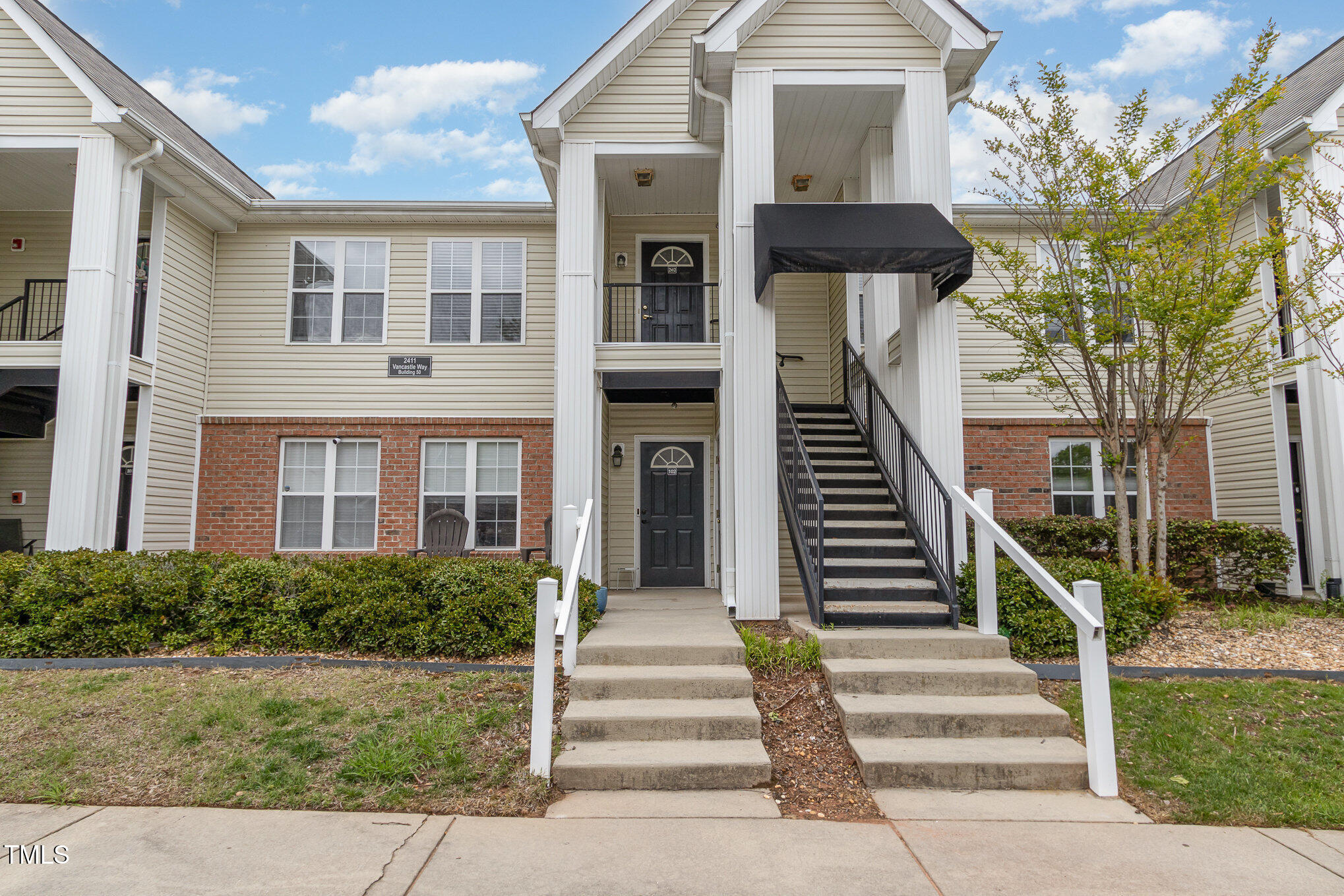 2411 Vancastle Way, Unit 202 Raleigh, NC 27617 - Photo 2 of 28 003_file_909