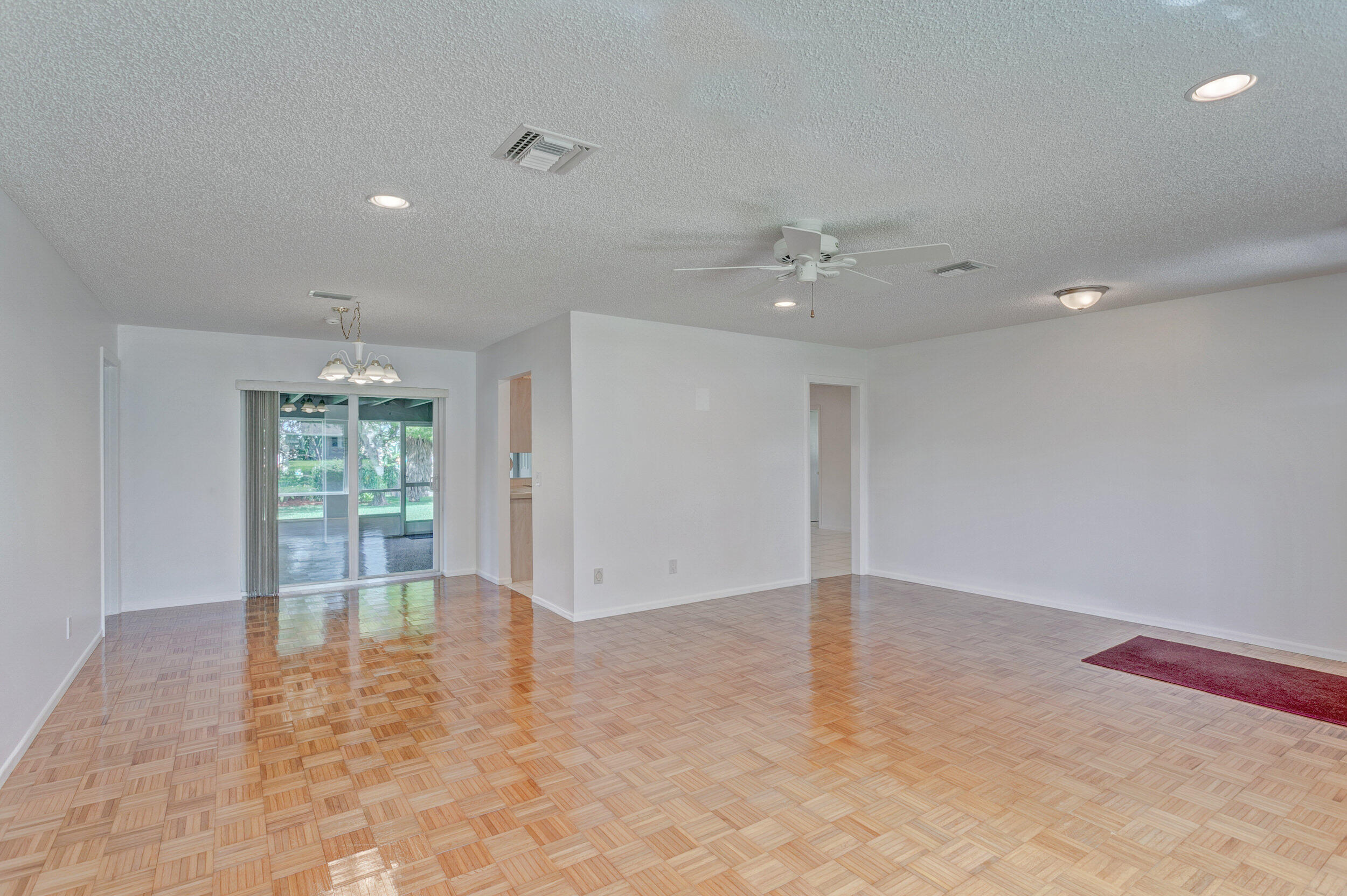6839 High Ridge Road Lake Worth, FL 33462 - Photo 11 of 58 6839 High Ridge Road
