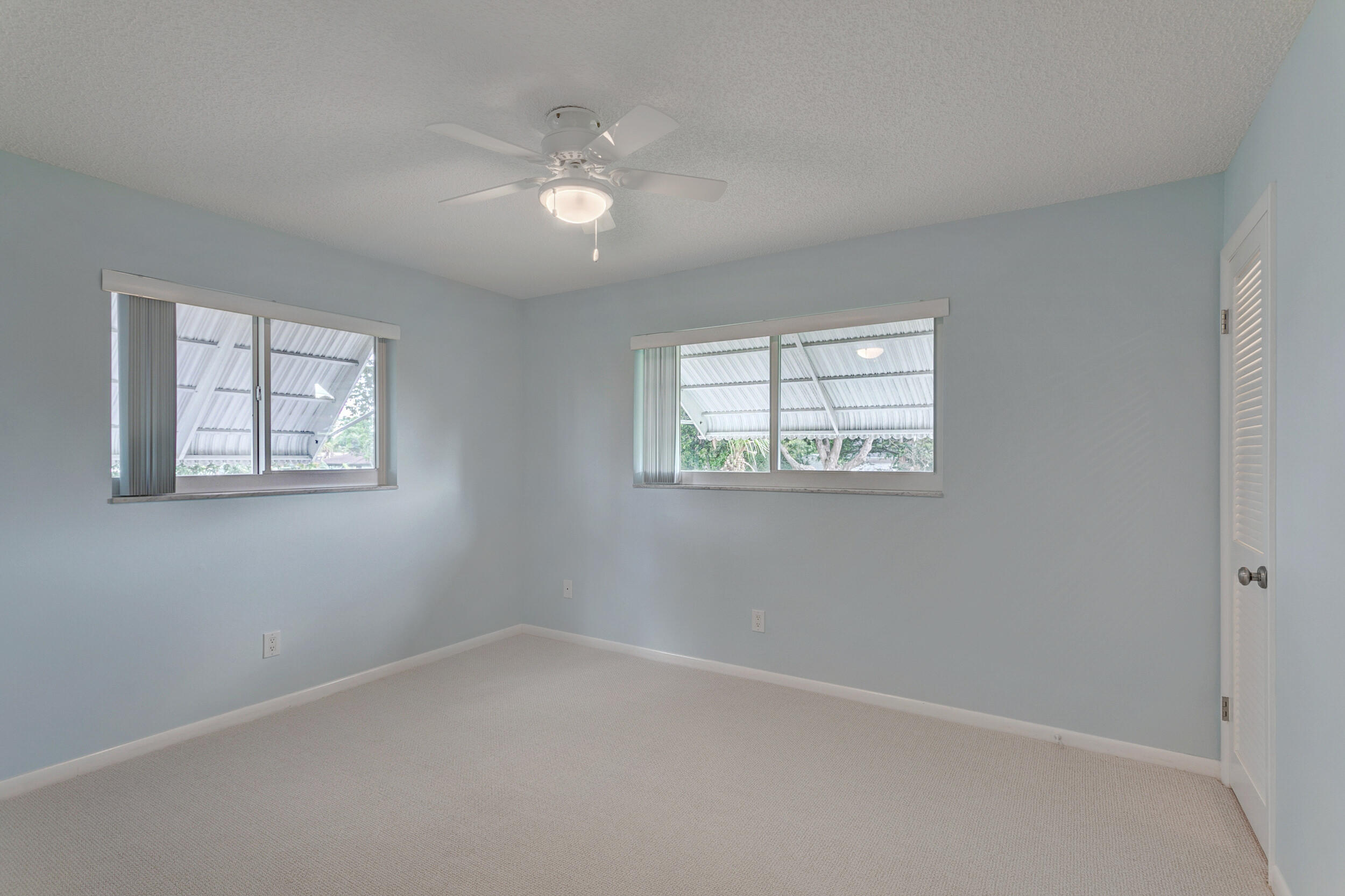 6839 High Ridge Road Lake Worth, FL 33462 - Photo 36 of 58 6839 High Ridge Road