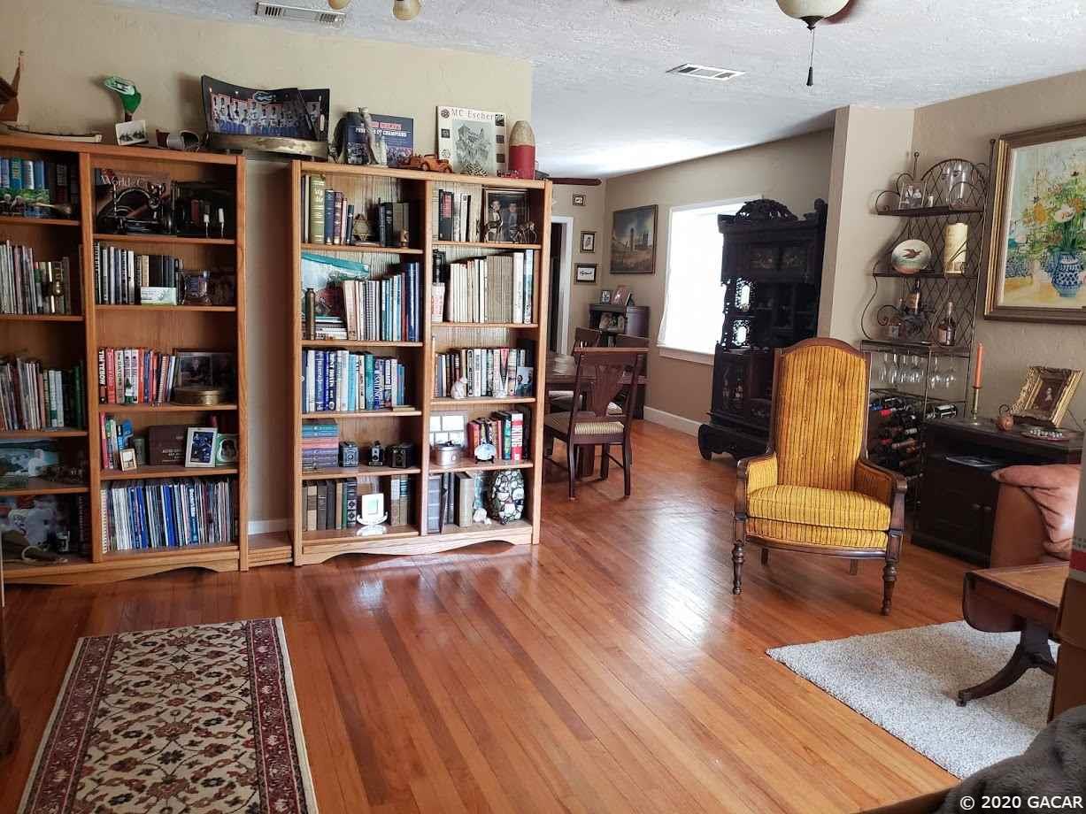 513 Southwest 27th Street Gainesville, FL 32607 - Photo 3 of 24