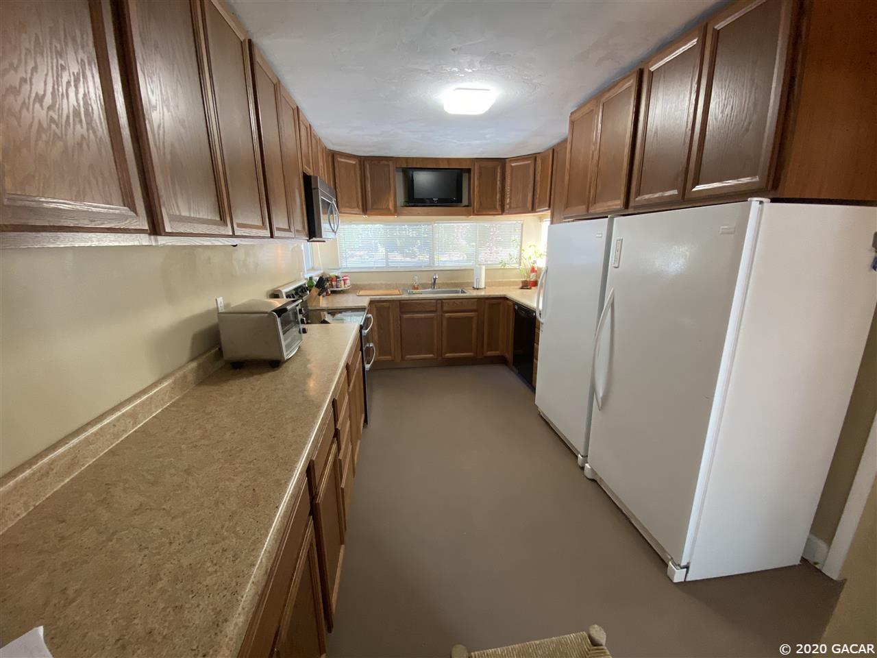 513 Southwest 27th Street Gainesville, FL 32607 - Photo 5 of 24