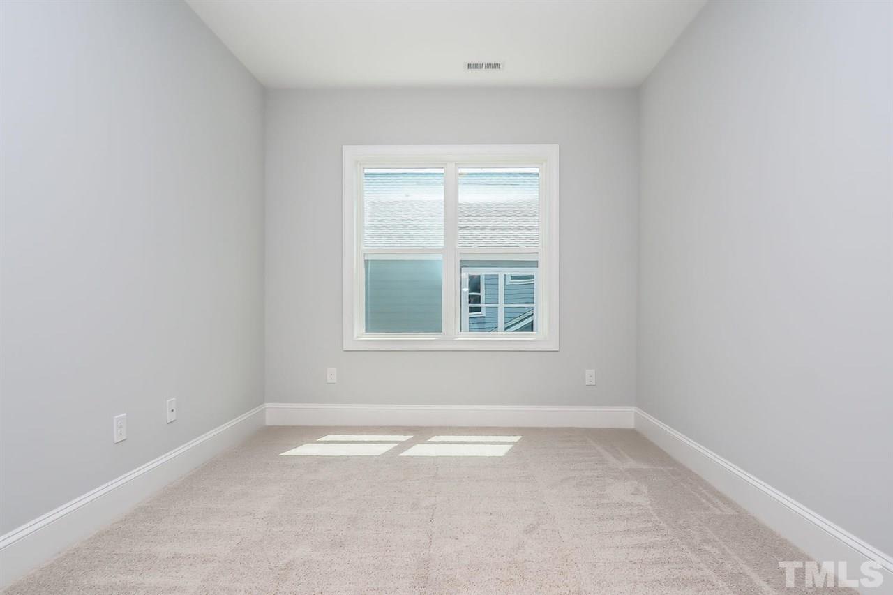 320 Powell Drive Raleigh, NC 27606 - Photo 11 of 20 Gallery Image 11