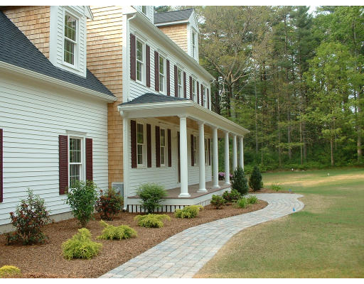 139 Wapping Road Kingston, MA 02364 - Photo 5 of 8 Gallery Image 5