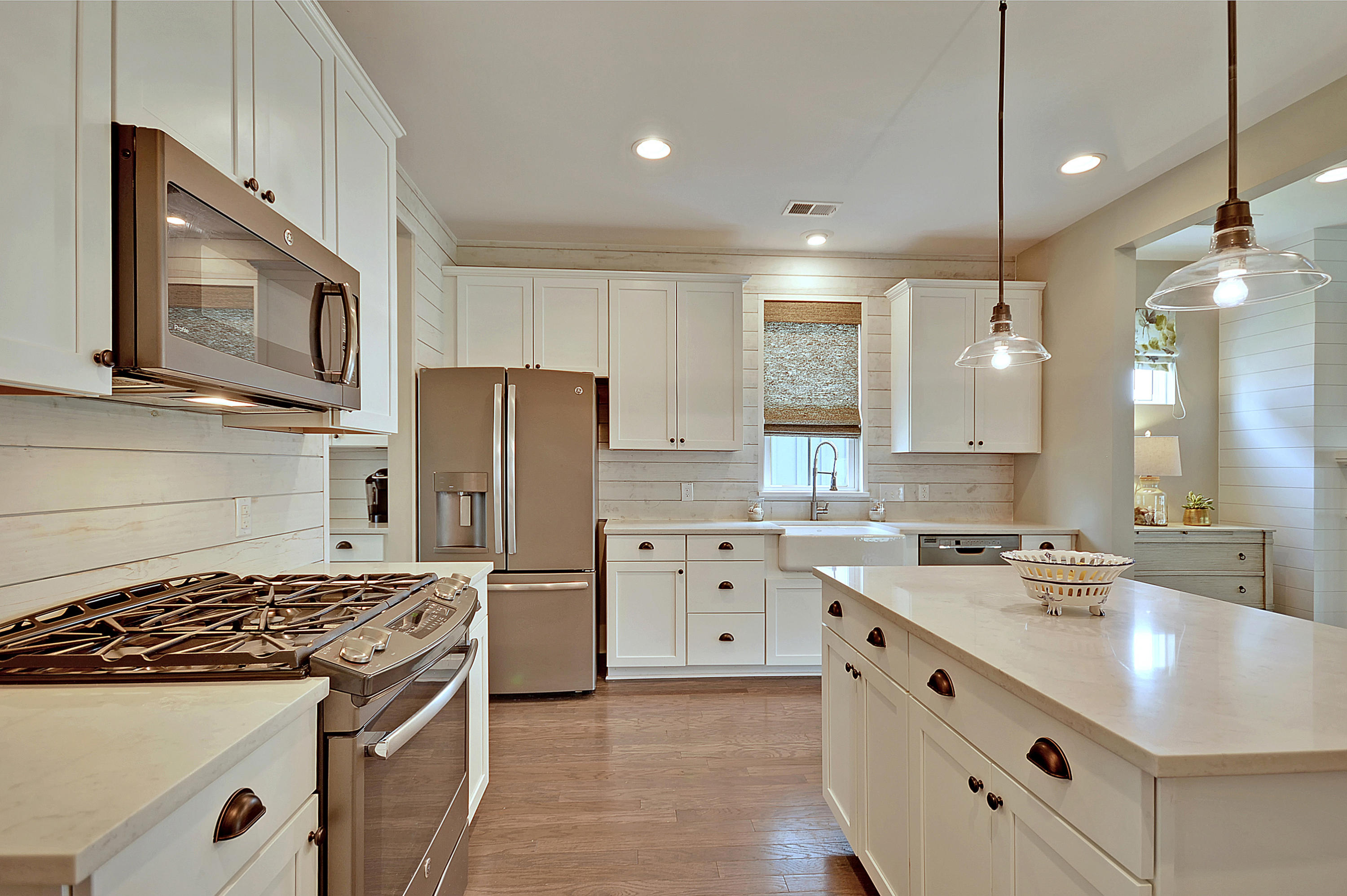 3545 Sewel Avenue Mount Pleasant, SC 29466 - Photo 4 of 31 DSC_0246_DSC_0253 copy