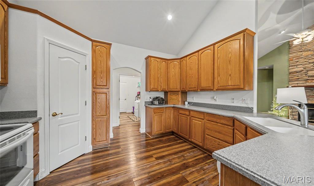 3891 East Lindberg Road Cuba, MO 65453 - Photo 8 of 58