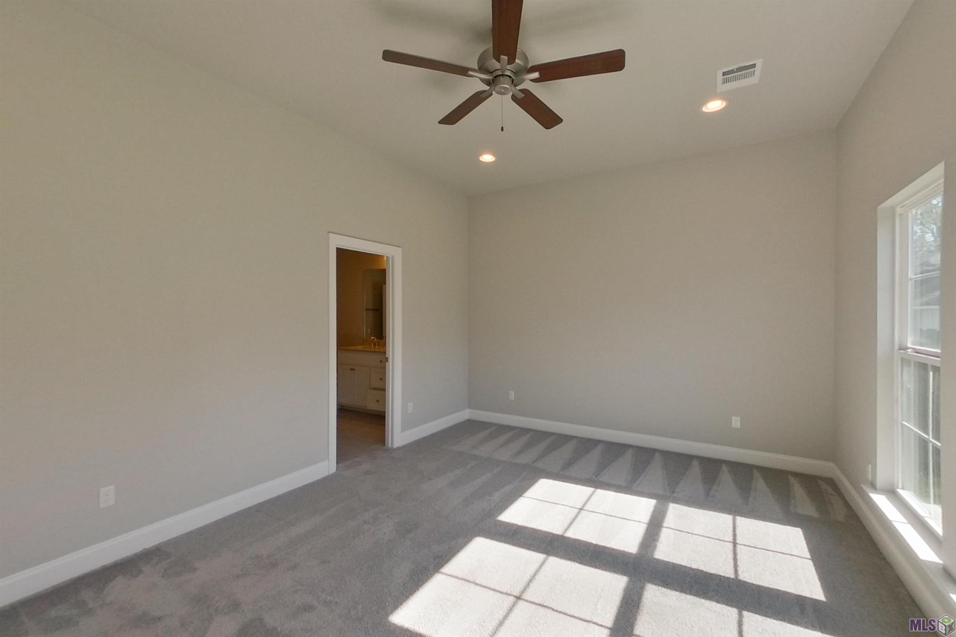 6405 Roux Drive Baton Rouge, LA 70817 - Photo 5 of 20 Gallery Image 5