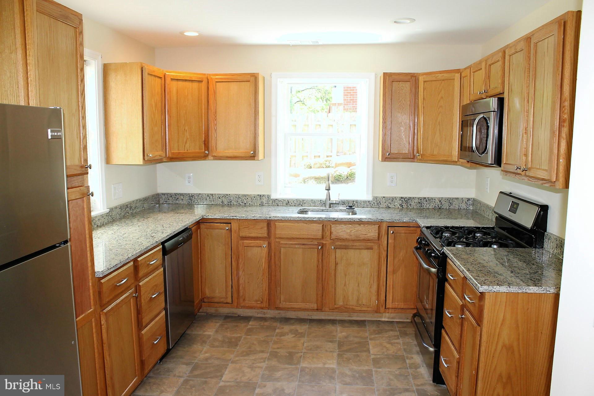 183 Dunlap Road Pasadena, MD 21122 - Photo 10 of 11 Kitchen