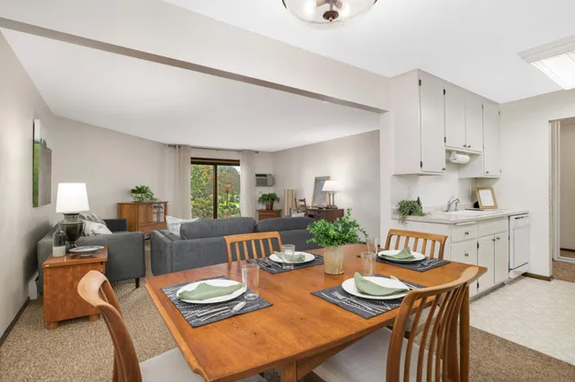 $124,900 | 4360 Brookside Court, Unit 114, Edina, MN 55436