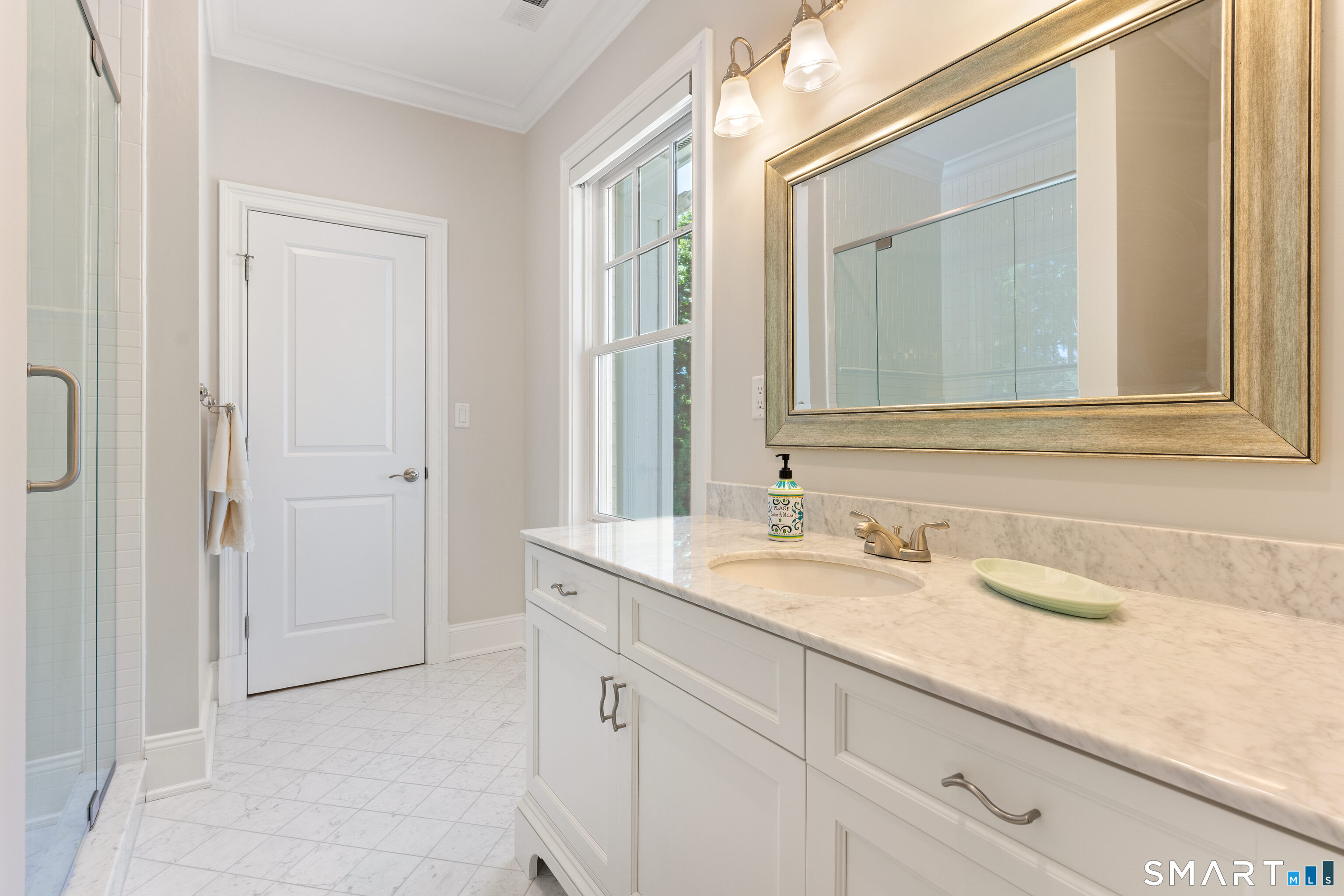 2 Deerfield Road Wilton, CT 06897 - Photo 22 of 38