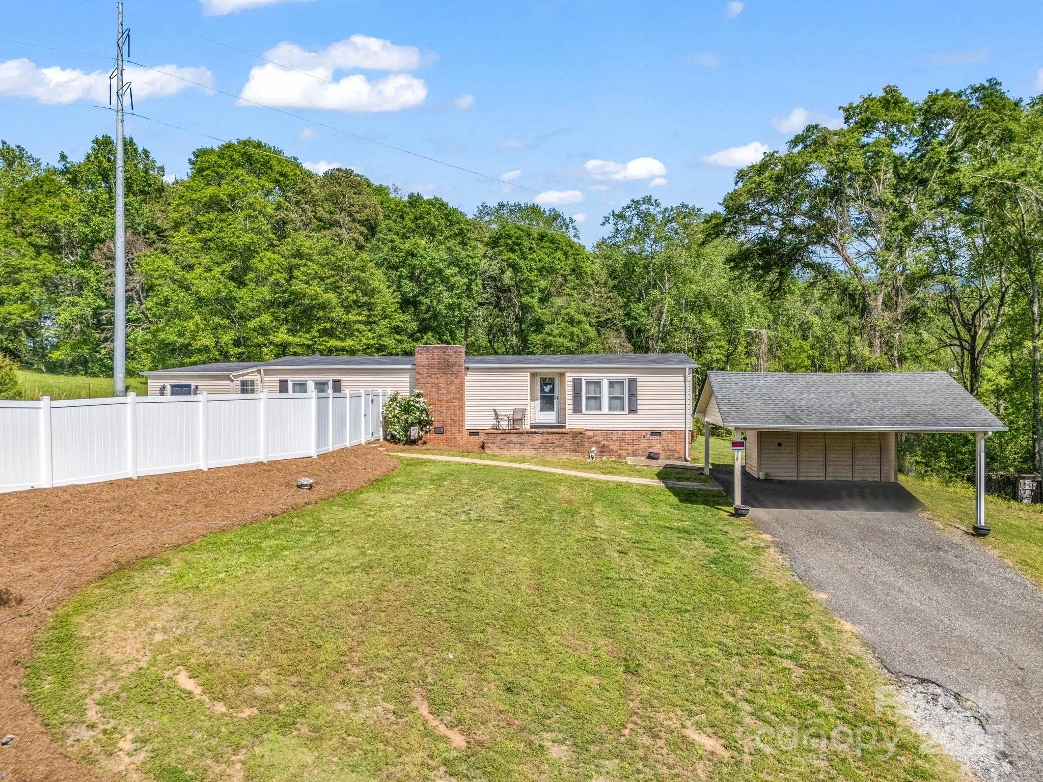 317 Long Branch Road Kings Mountain, NC 28086 - Photo 1 of 34 Gallery Image 1