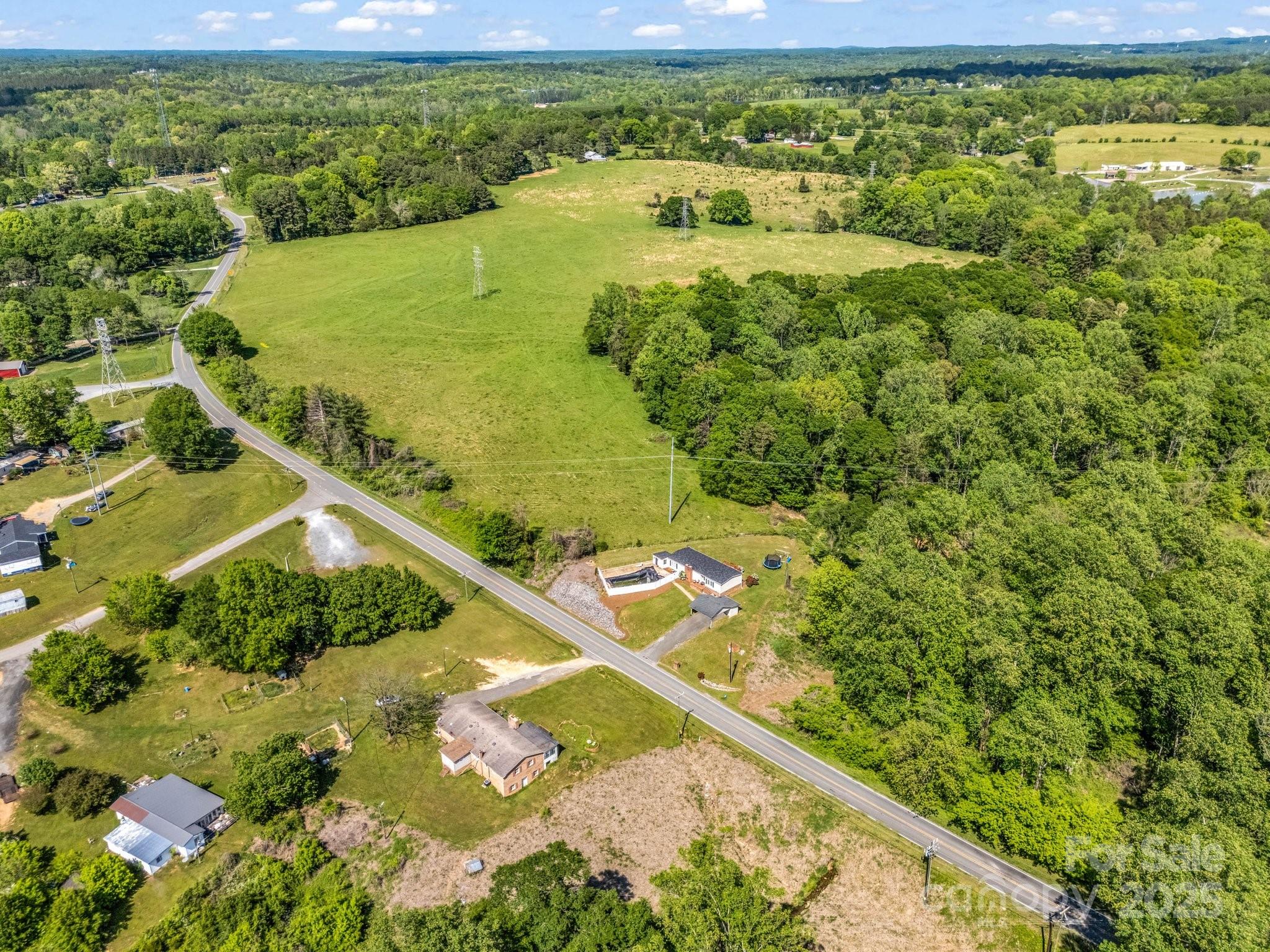 317 Long Branch Road Kings Mountain, NC 28086 - Photo 2 of 34 Gallery Image 2