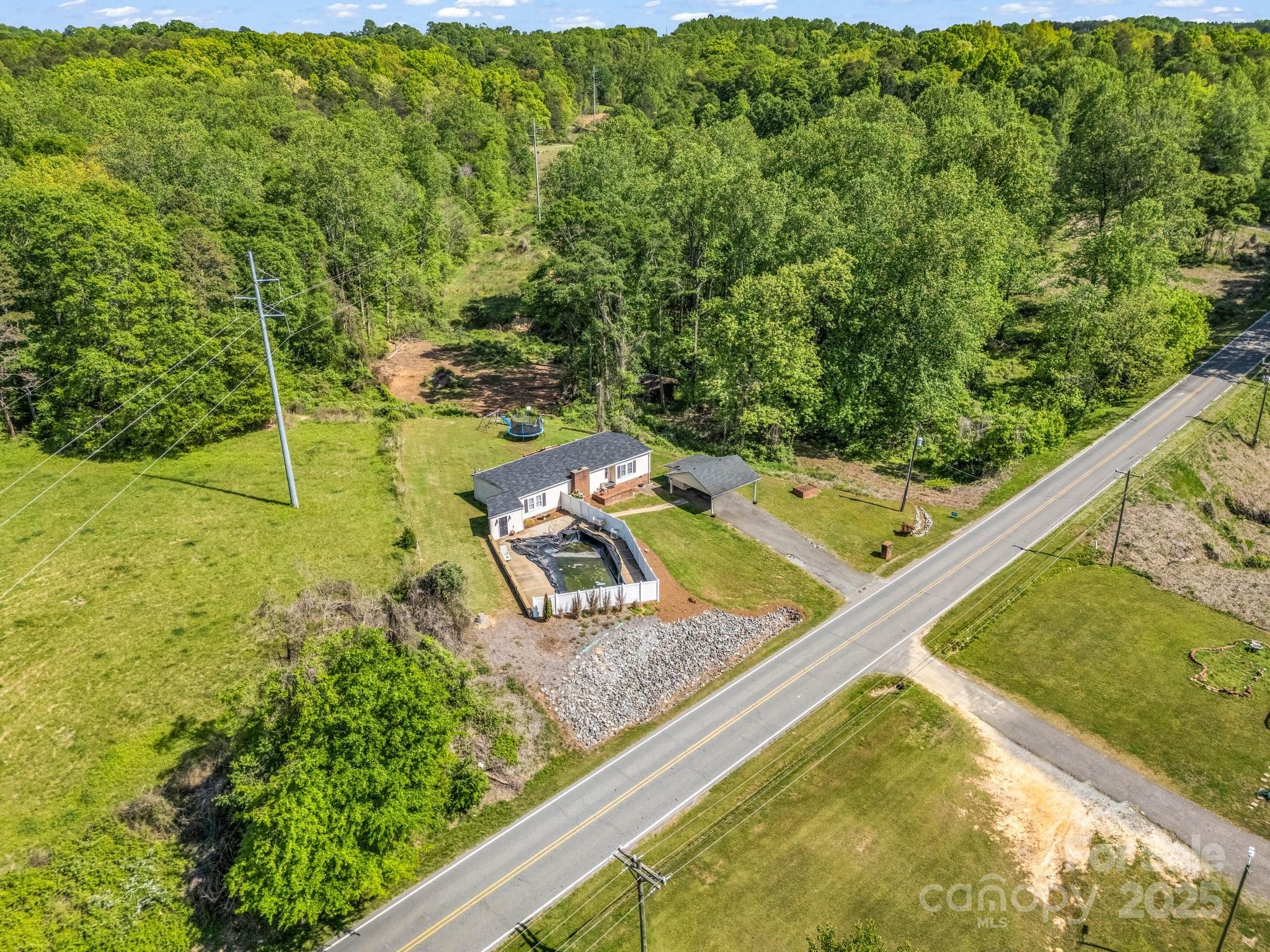 317 Long Branch Road Kings Mountain, NC 28086 - Photo 32 of 34 Gallery Image 32