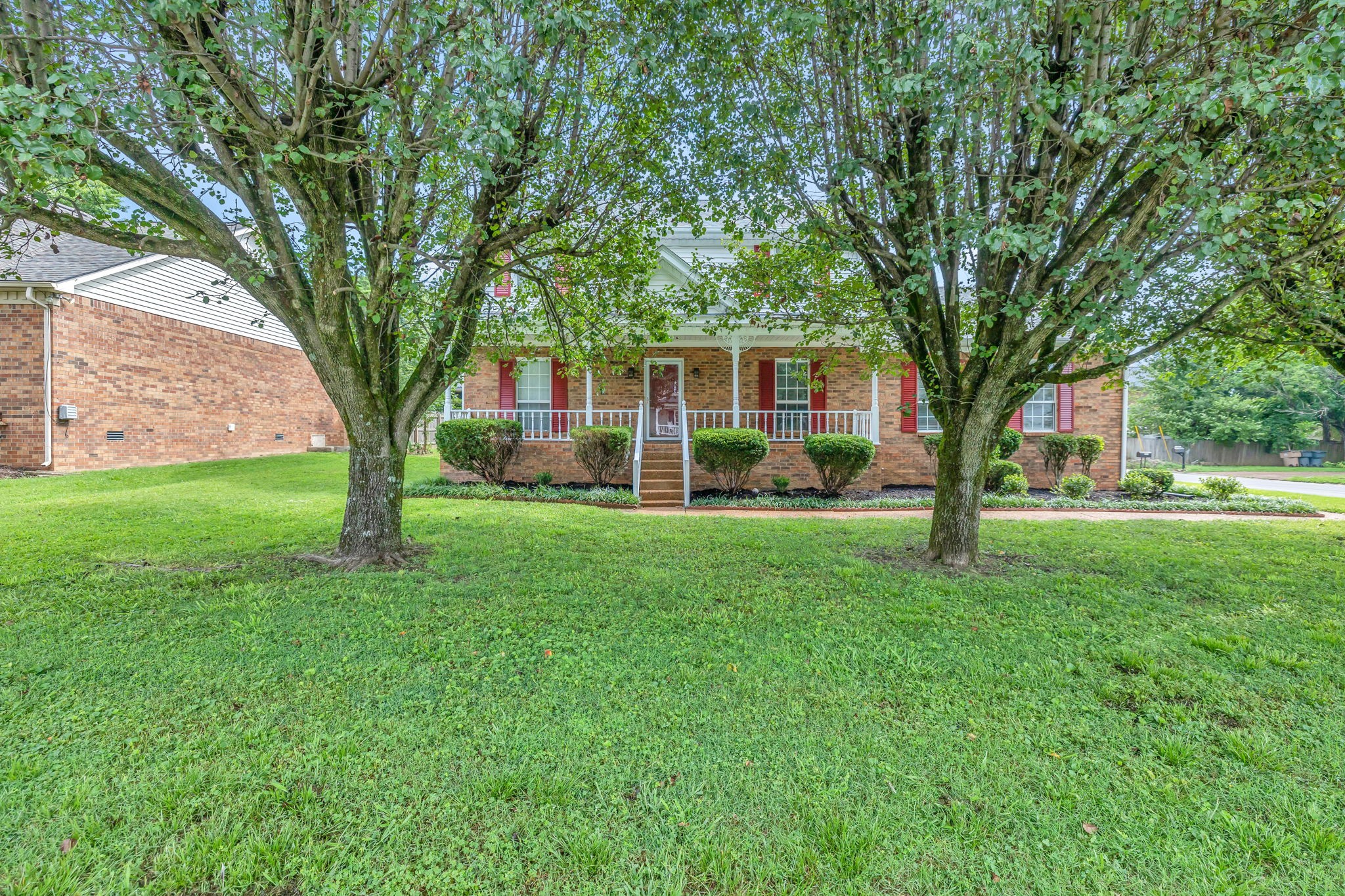 3544 Shakertown Road Antioch, TN 37013 - Photo 6 of 57 Gallery Image 6