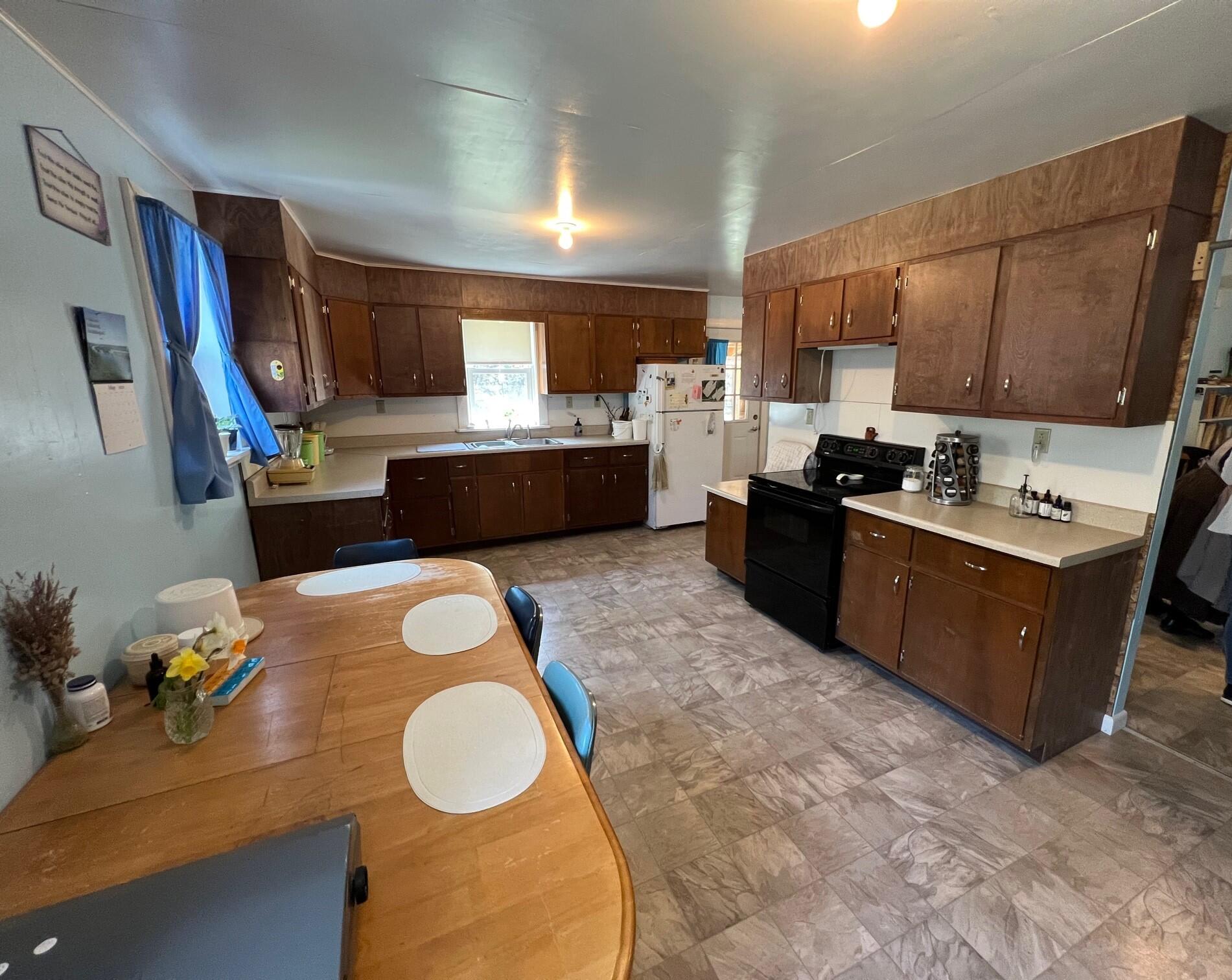 84 Dunn Road Dexter, ME 04930 - Photo 7 of 32 7