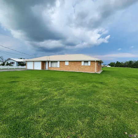 $179,900 | 15657 East Main Street, Cut Off, LA 70345