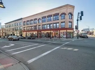 $1,900 | 7 Main Street, Unit 204, Brockton, MA 02301