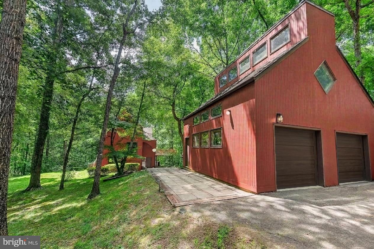 10817 Cross School Road Reston, VA 20191 - Photo 5 of 89 Detached Garage with Large Loft