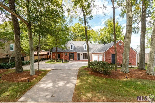 $499,999 | 15635 Shenandoah Avenue, Baton Rouge, LA 70817