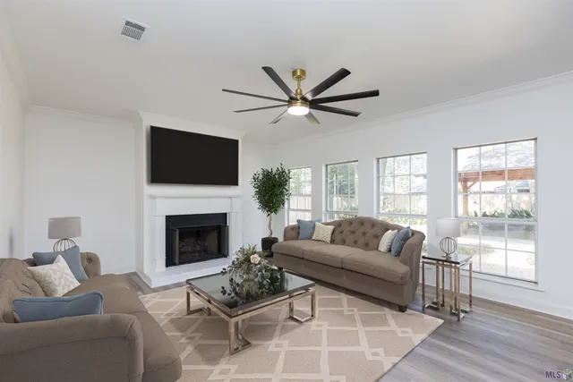 $499,999 | 15635 Shenandoah Avenue, Baton Rouge, LA 70817