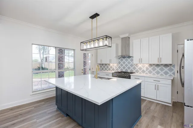 $499,999 | 15635 Shenandoah Avenue, Baton Rouge, LA 70817