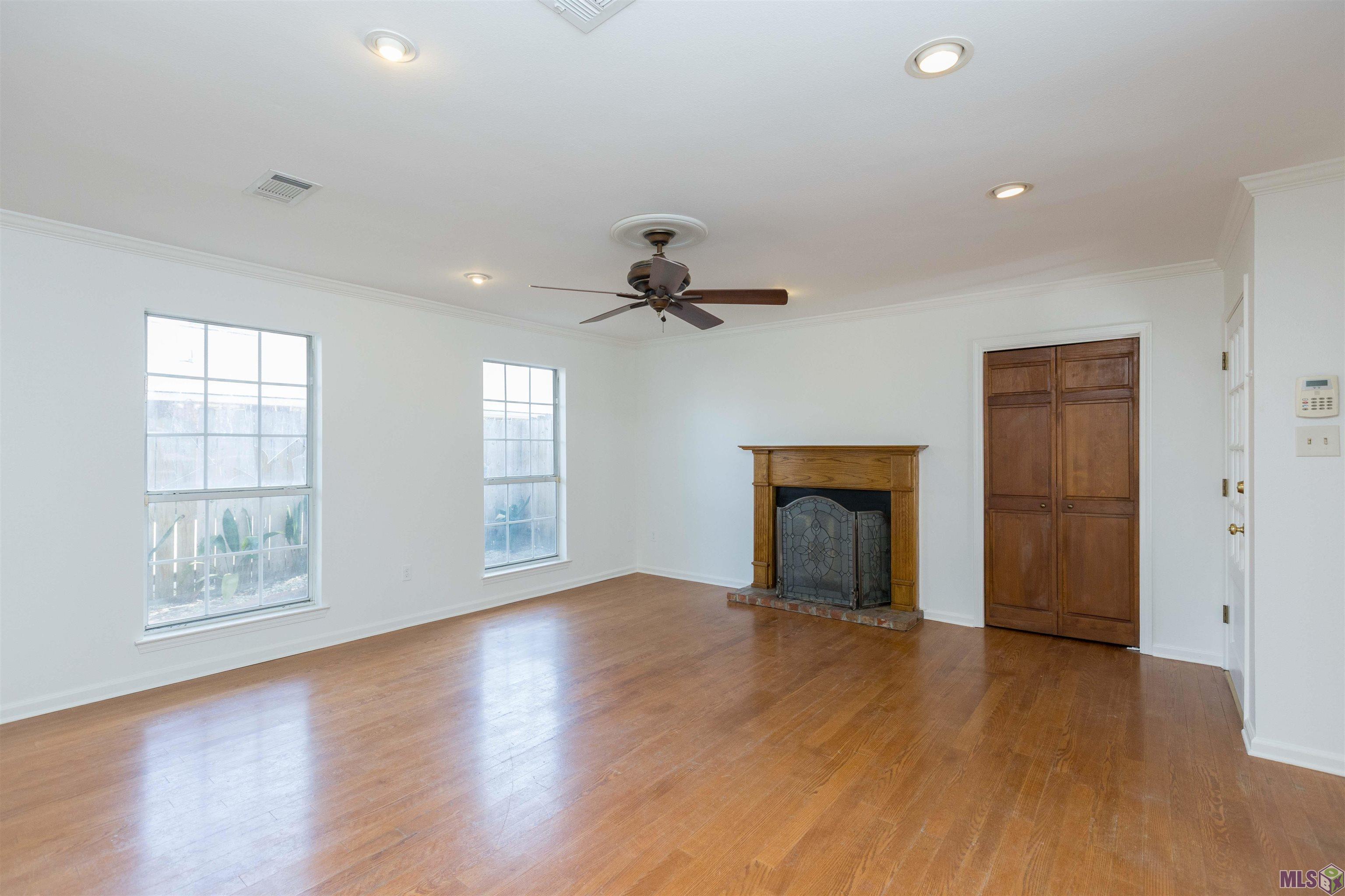 15635 Shenandoah Avenue Baton Rouge, LA 70817 - Photo 35 of 60 In-Law suite with Separate Entrance