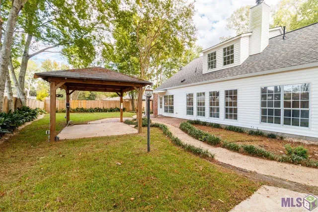 $499,999 | 15635 Shenandoah Avenue, Baton Rouge, LA 70817