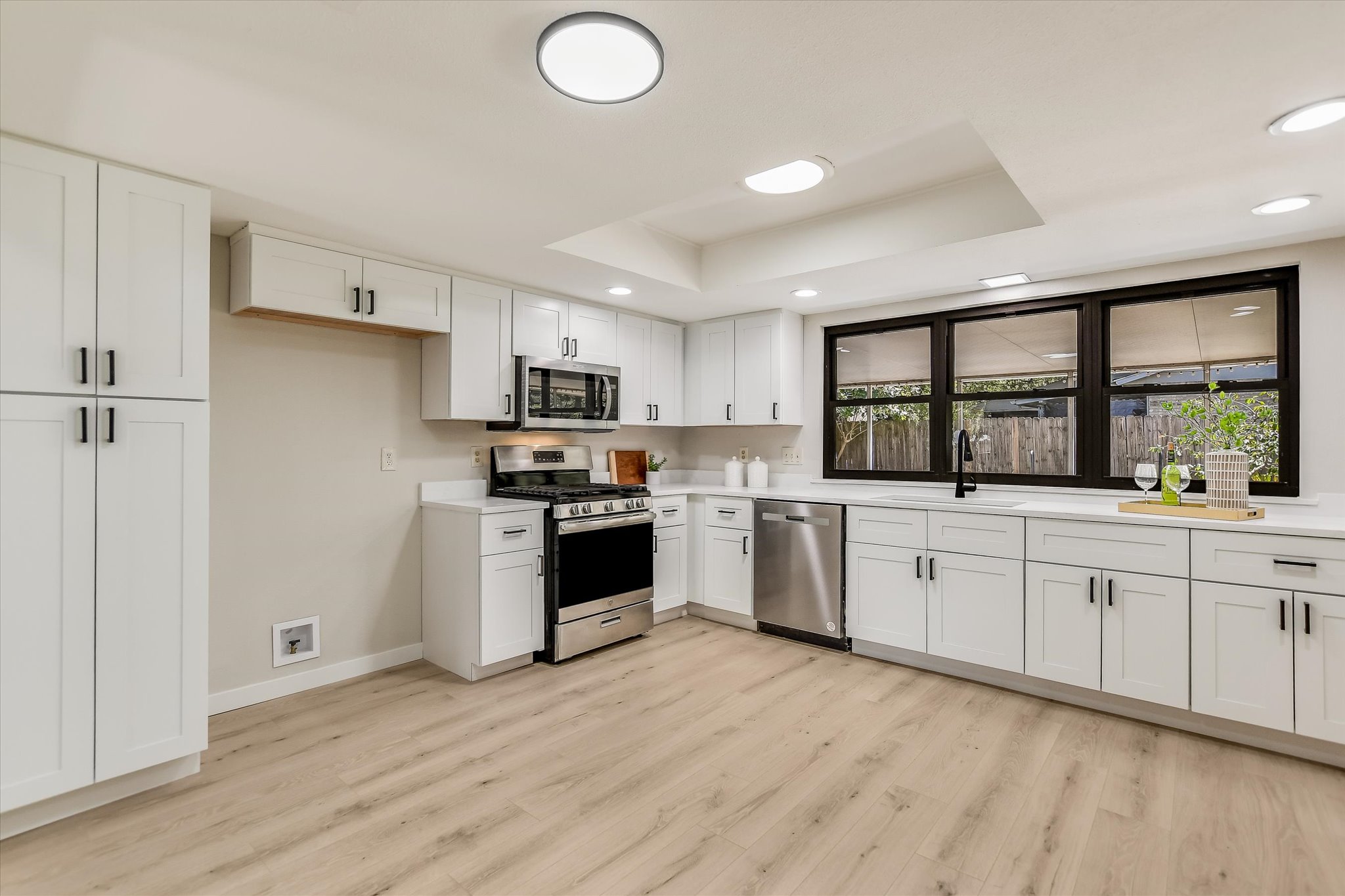 11501 Buckingham Road Austin, TX 78759 - Photo 13 of 39 Gallery Image 13