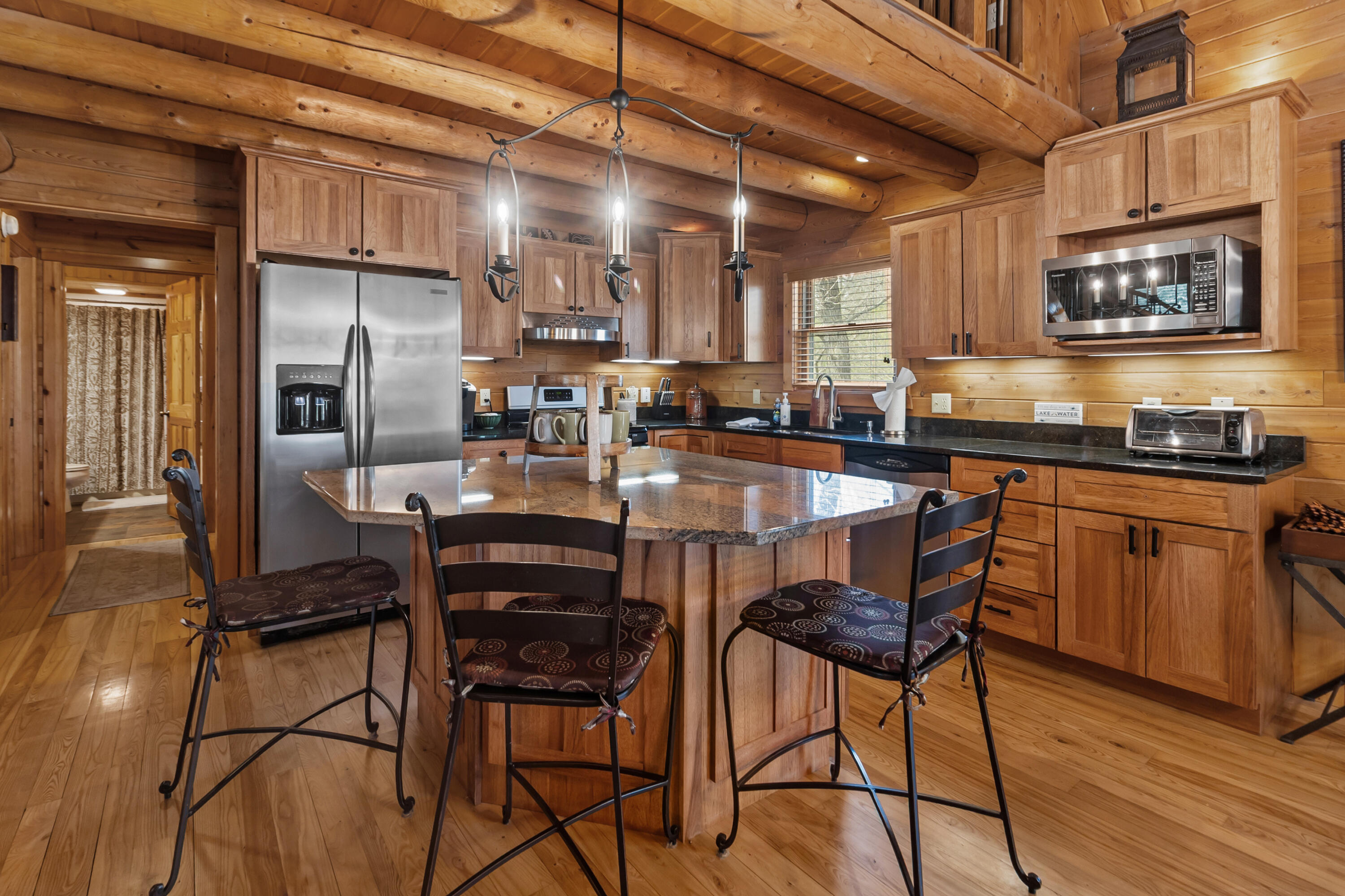 W5782 Ridge Road La Grange, WI 53121 - Photo 9 of 51 Kitchen