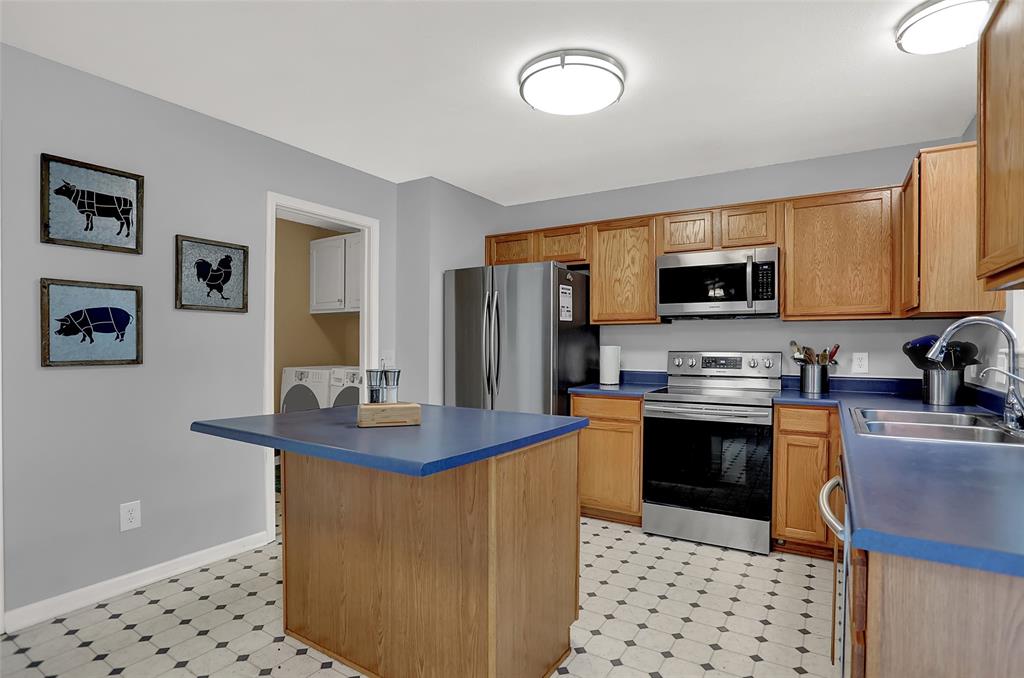 5048 West Bay Road Plainfield, IN 46168 - Photo 22 of 60 Gallery Image 22