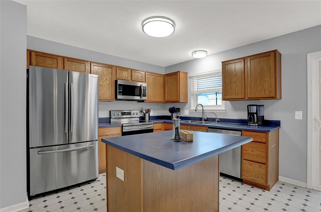 5048 West Bay Road Plainfield, IN 46168 - Photo 23 of 60 Gallery Image 23