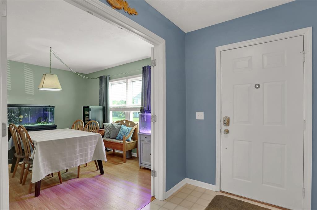 5048 West Bay Road Plainfield, IN 46168 - Photo 9 of 60 Gallery Image 9