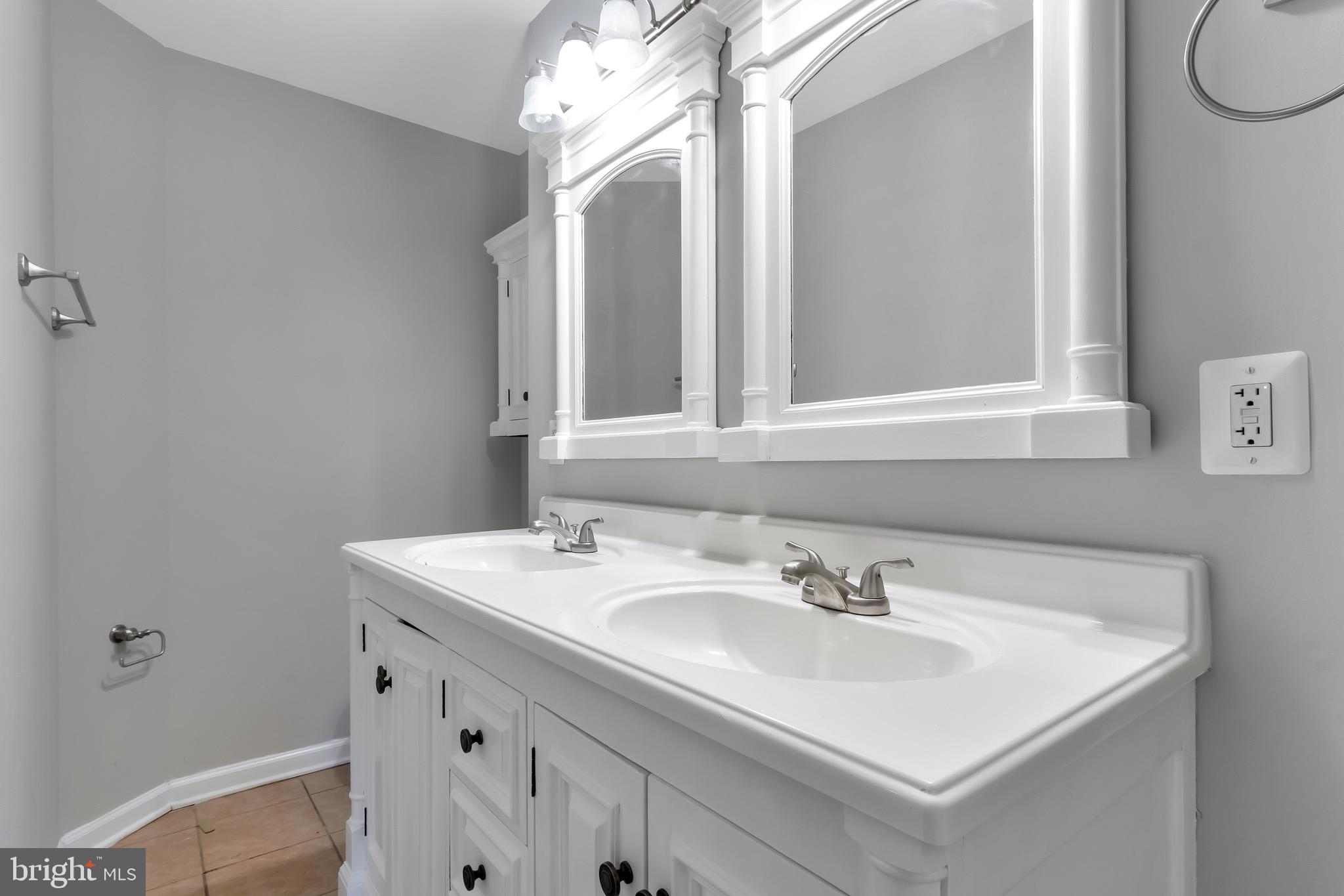 912 West Franklin Street Baltimore, MD 21223 - Photo 23 of 39