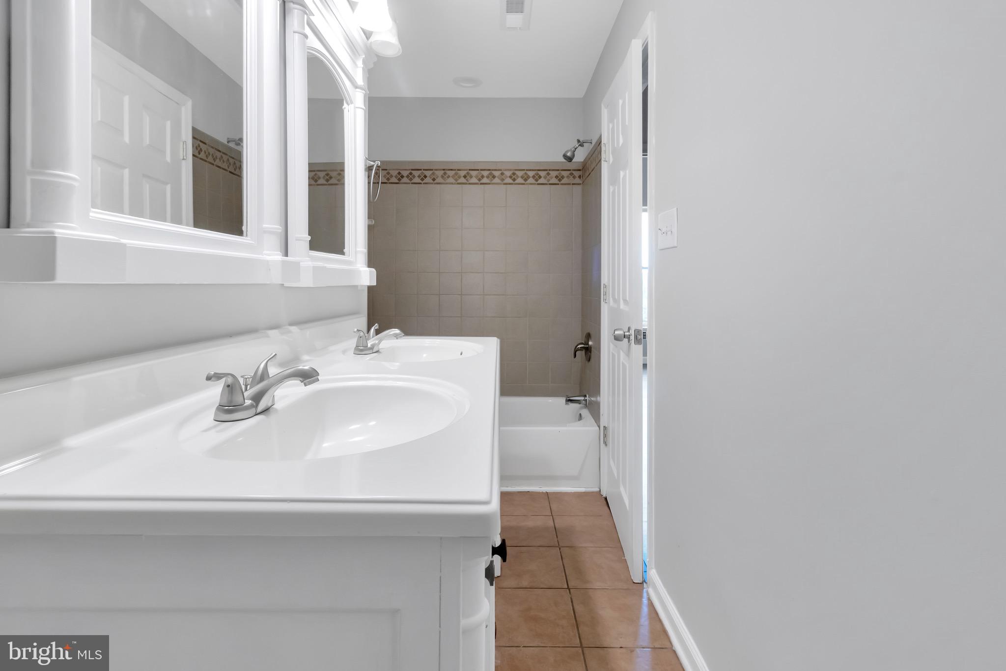 912 West Franklin Street Baltimore, MD 21223 - Photo 24 of 39