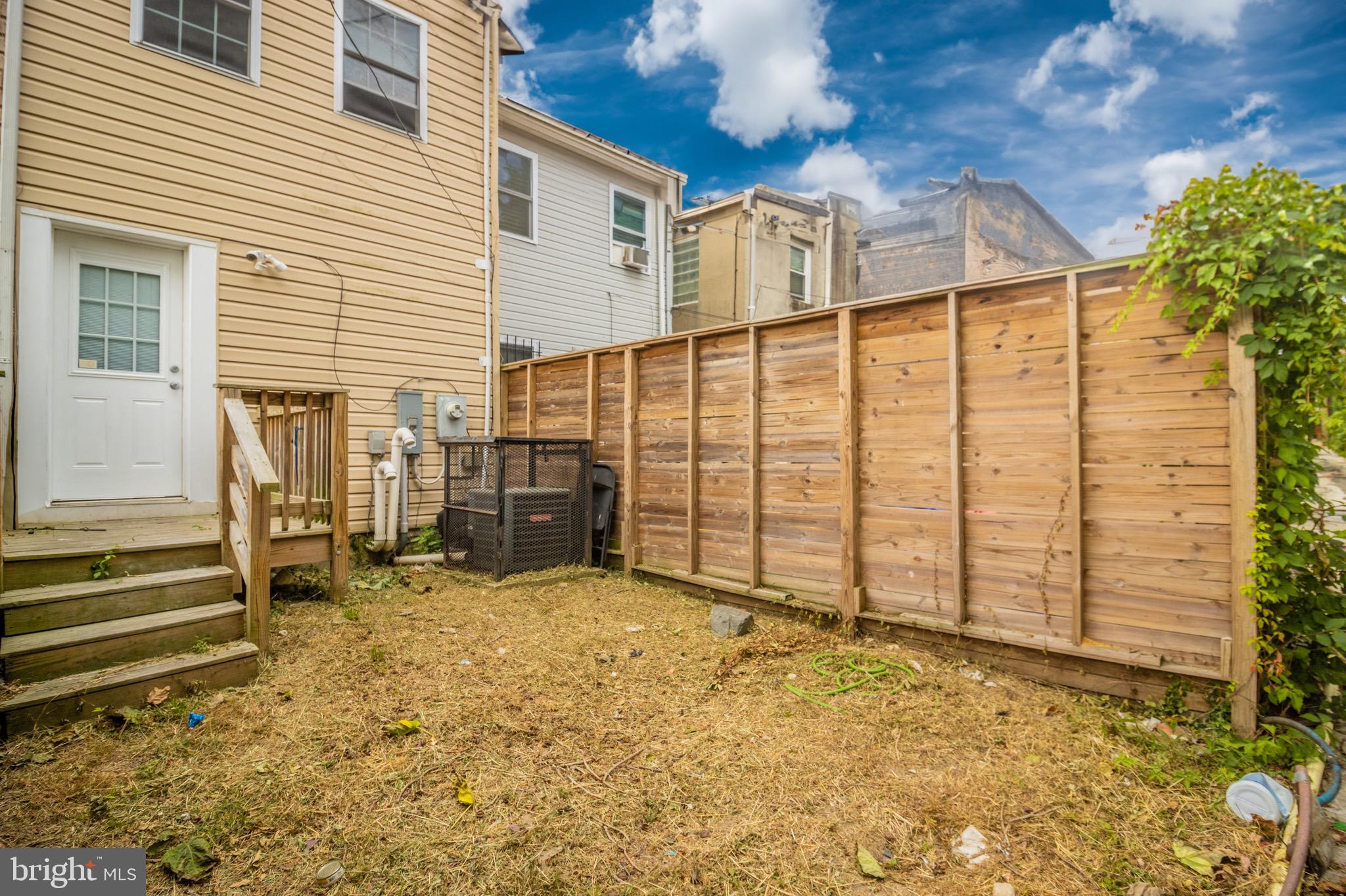 912 West Franklin Street Baltimore, MD 21223 - Photo 6 of 39