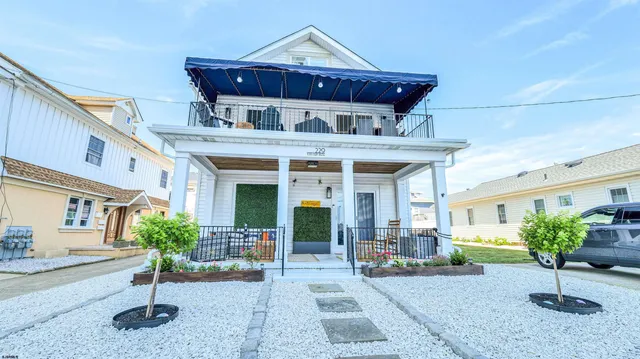 $8,000 | 229 North Derby Avenue, Unit 2, Ventnor City, NJ 08406