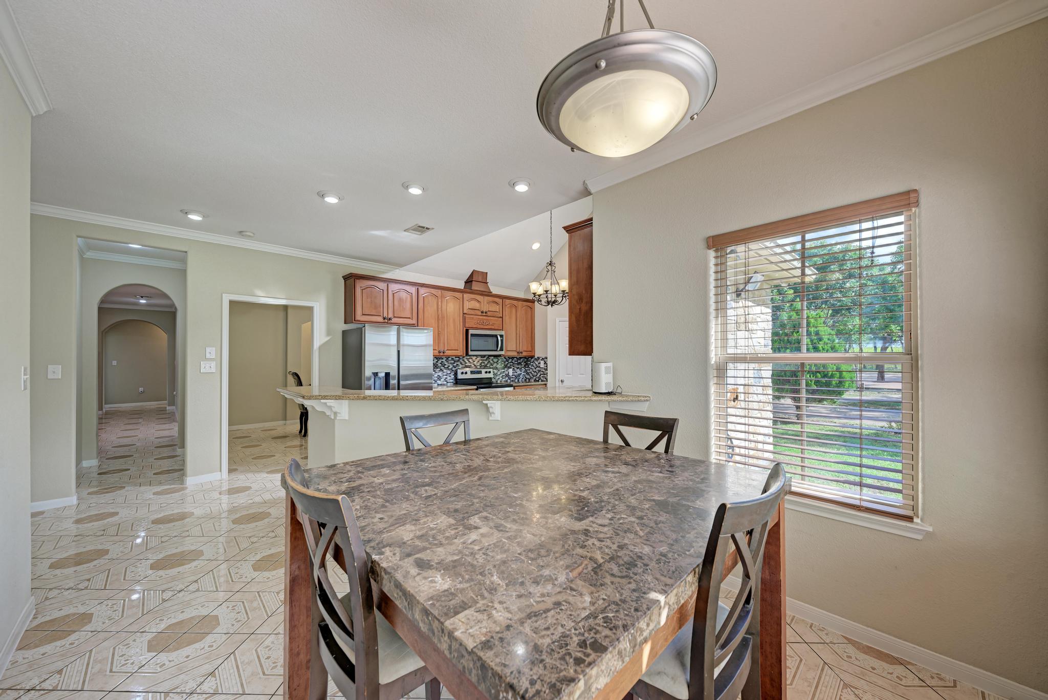 15611 Giese Lane Elgin, TX 78621 - Photo 20 of 40