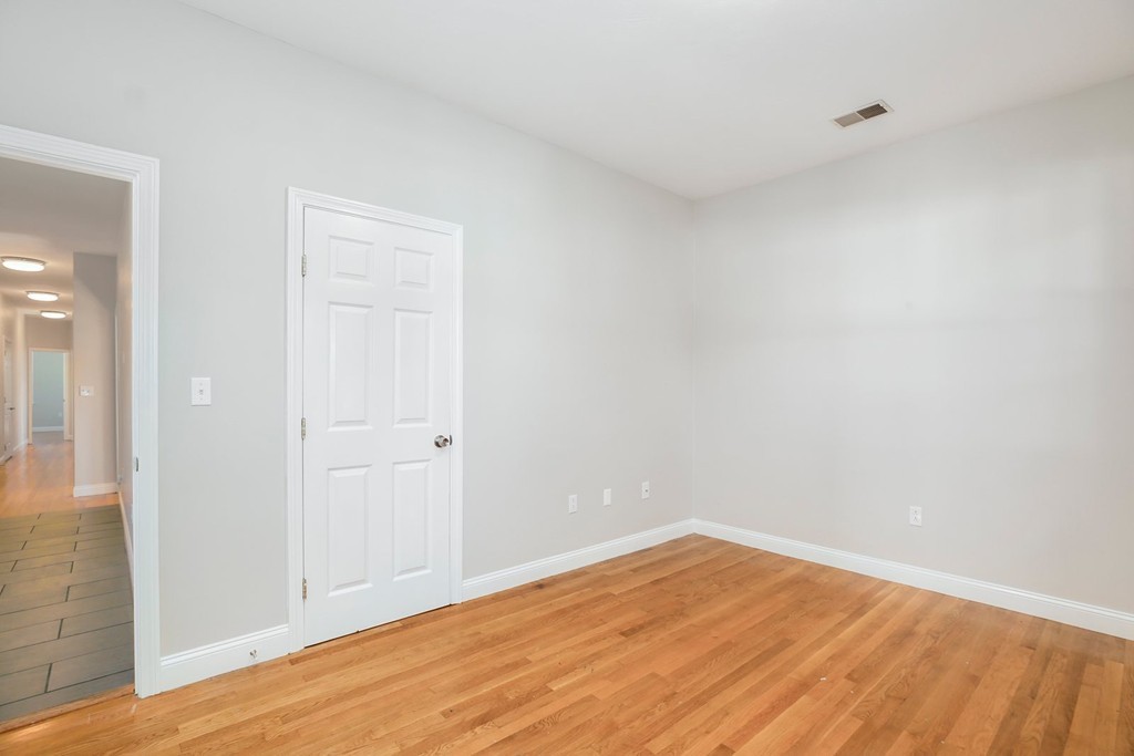 237 Eustis Street, Unit 3 Boston, MA 02119 - Photo 18 of 21 Gallery Image 18