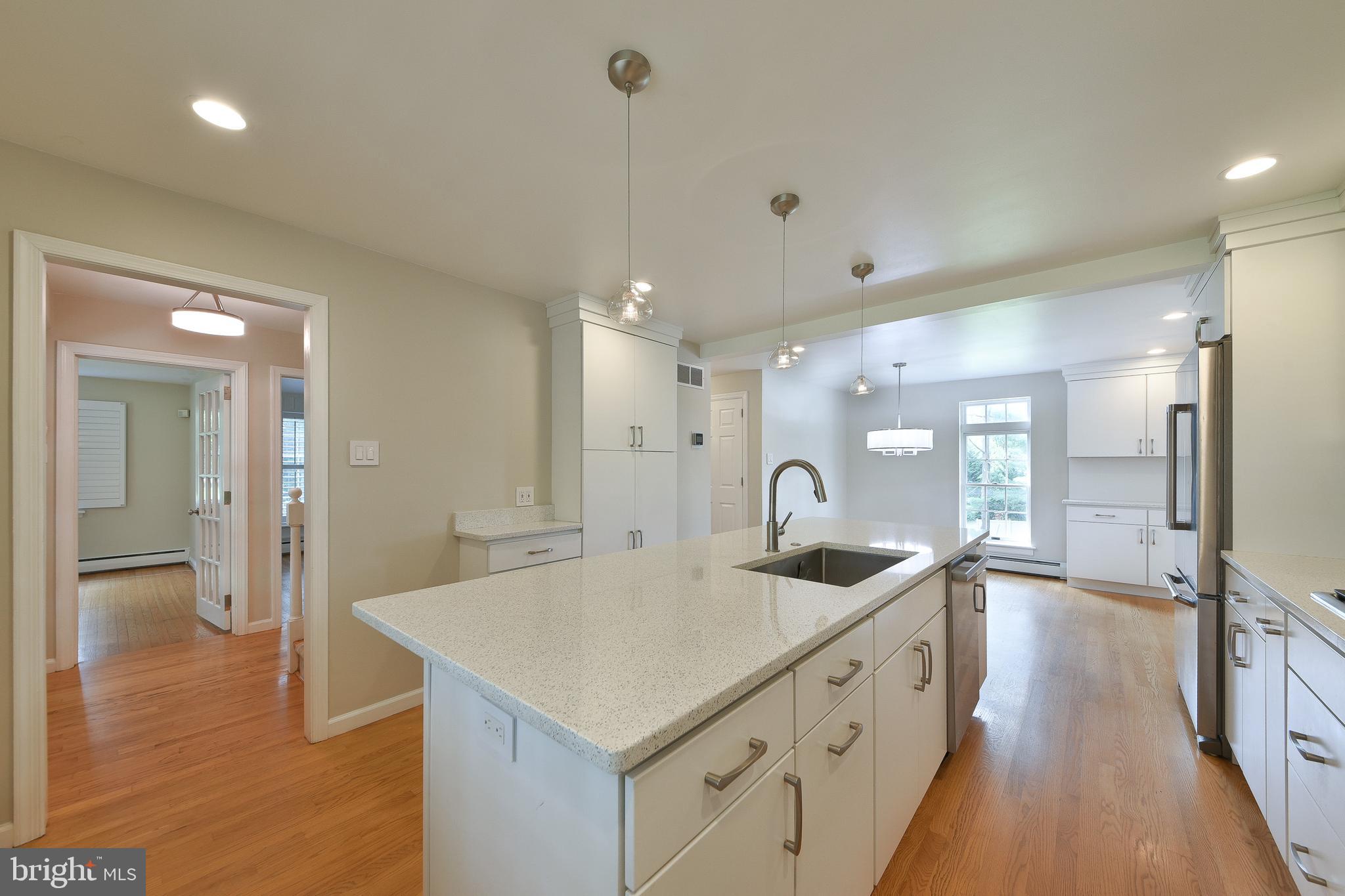 6113 West Mill Road Flourtown, PA 19031 - Photo 19 of 39 Bright Open Kitchen Design