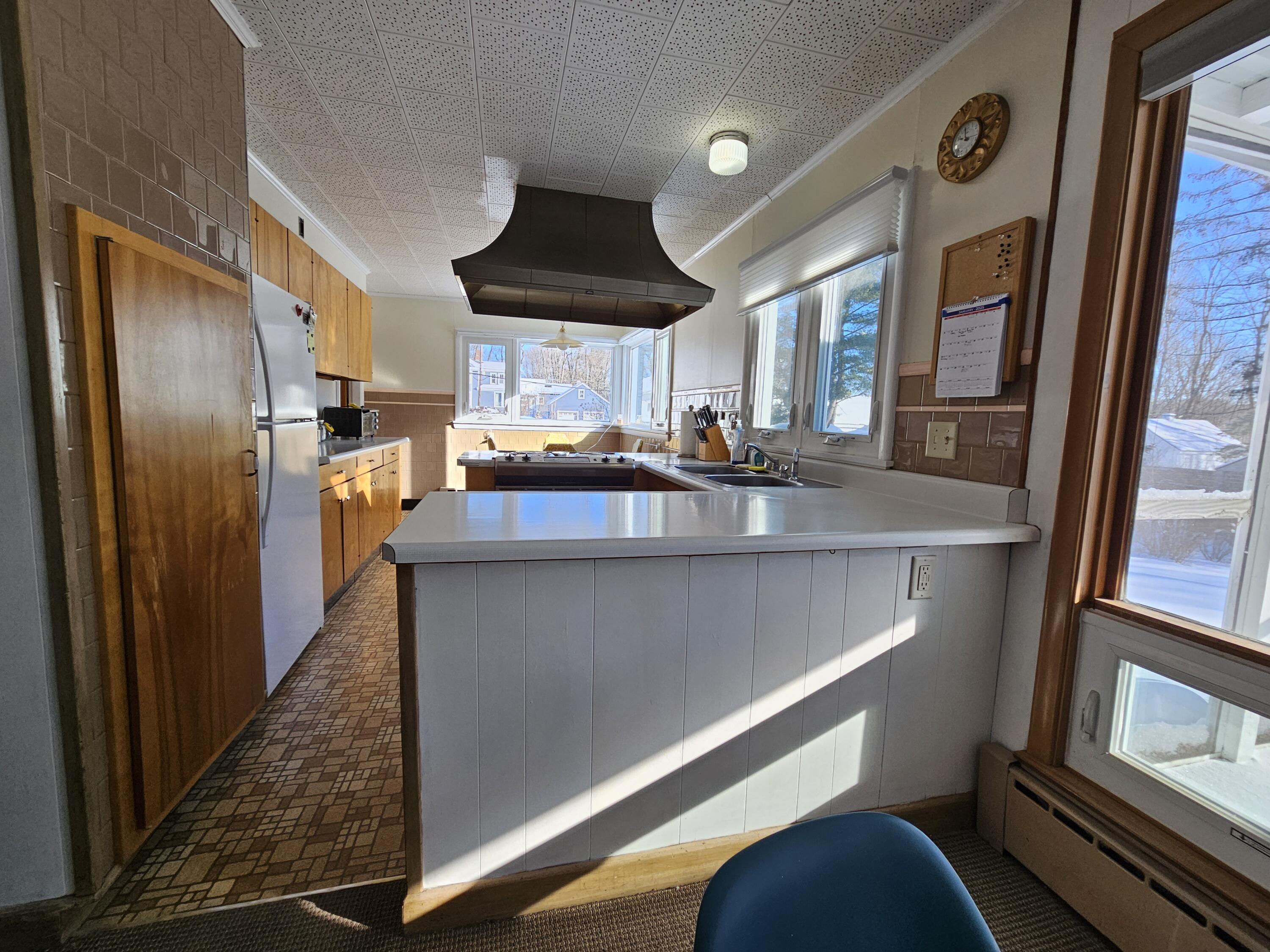 1355 State Street Bangor, ME 04401 - Photo 12 of 42 r12