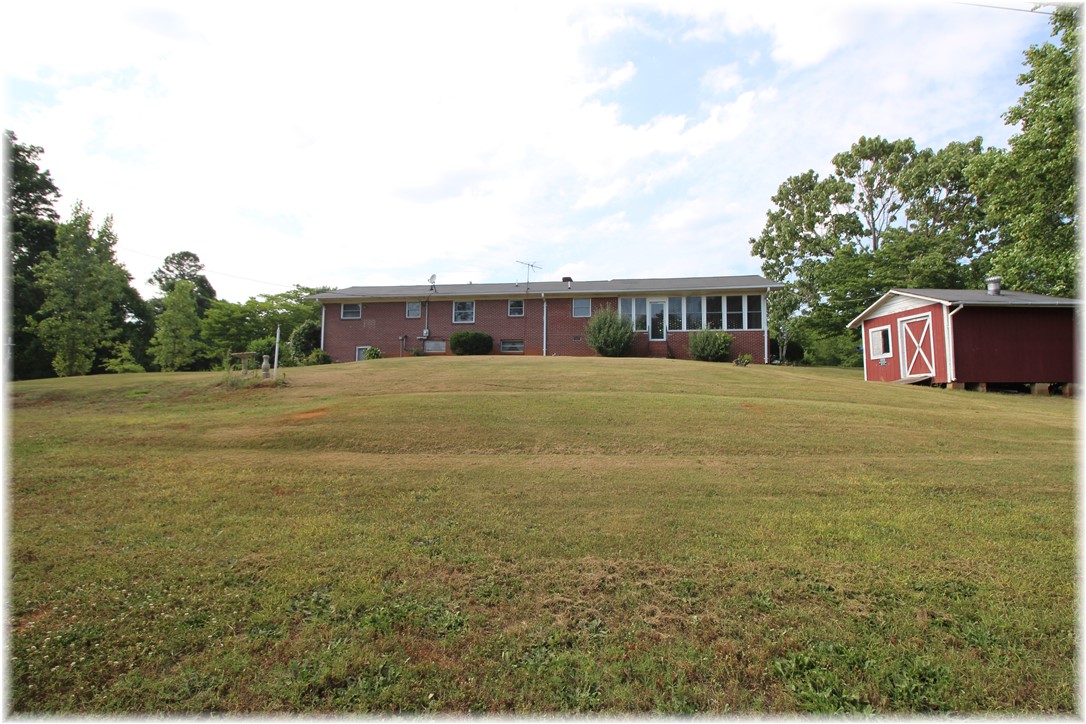 511 Old Seneca Road Westminster, SC 29693 - Photo 8 of 25 Gallery Image 8