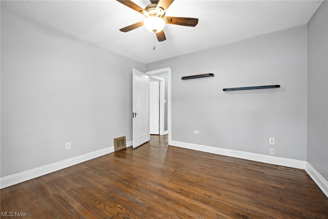 1203 Plainfield Road Cleveland, OH 44121 - Photo 16 of 35 First bedroom on second floor